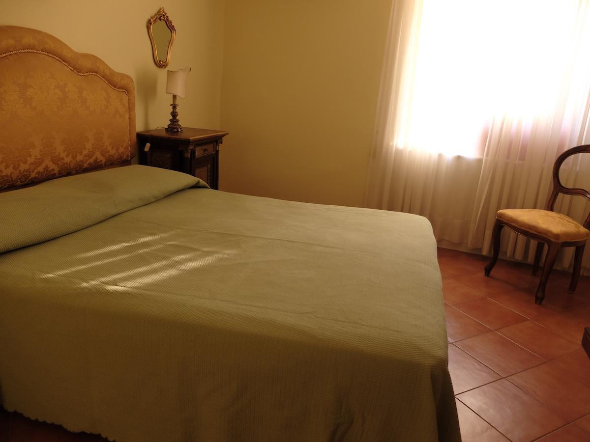 Apartamento Palazzo Montevago Palermo Habitación foto